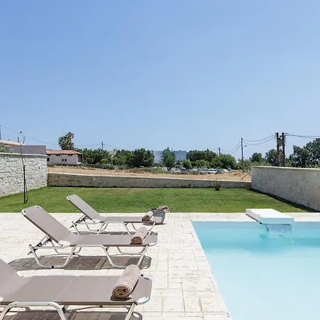 Villa Mythos