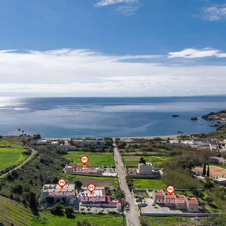 Mythos Villa *